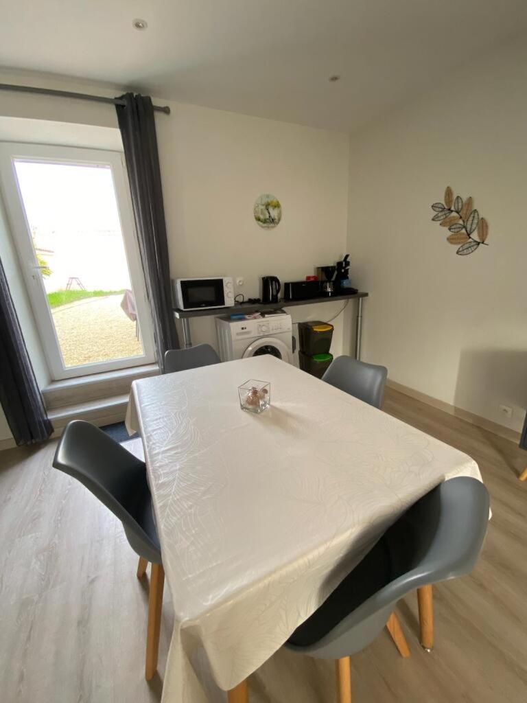 Maison Centre Bourg Villedoux Ngoại thất bức ảnh